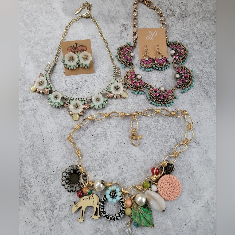 Plunder Statement Necklace Lot